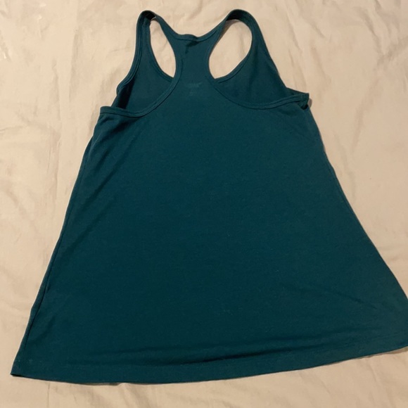 Old Navy Active bundle - Picture 2 of 6